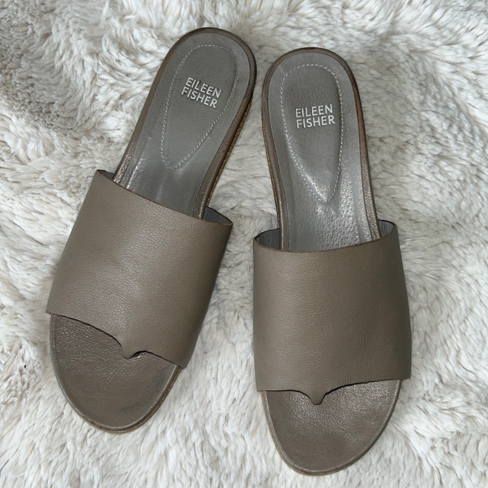 Eileen Fisher Taupe Leather Sandals